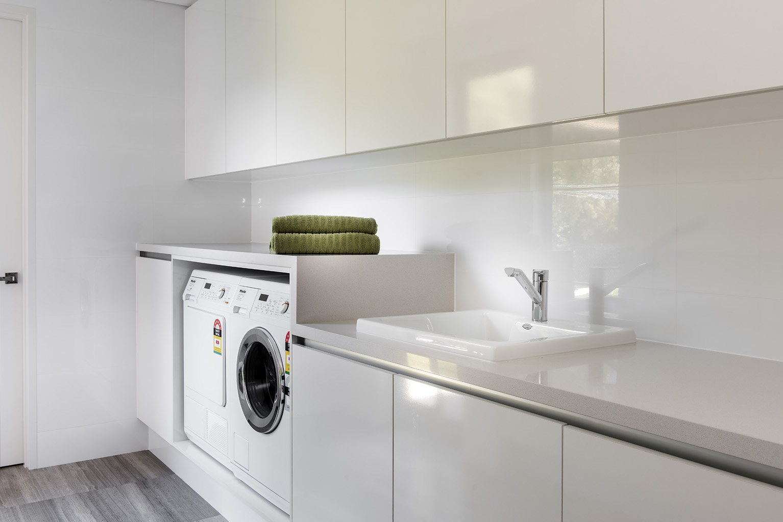 Laundries - Western Cabinets